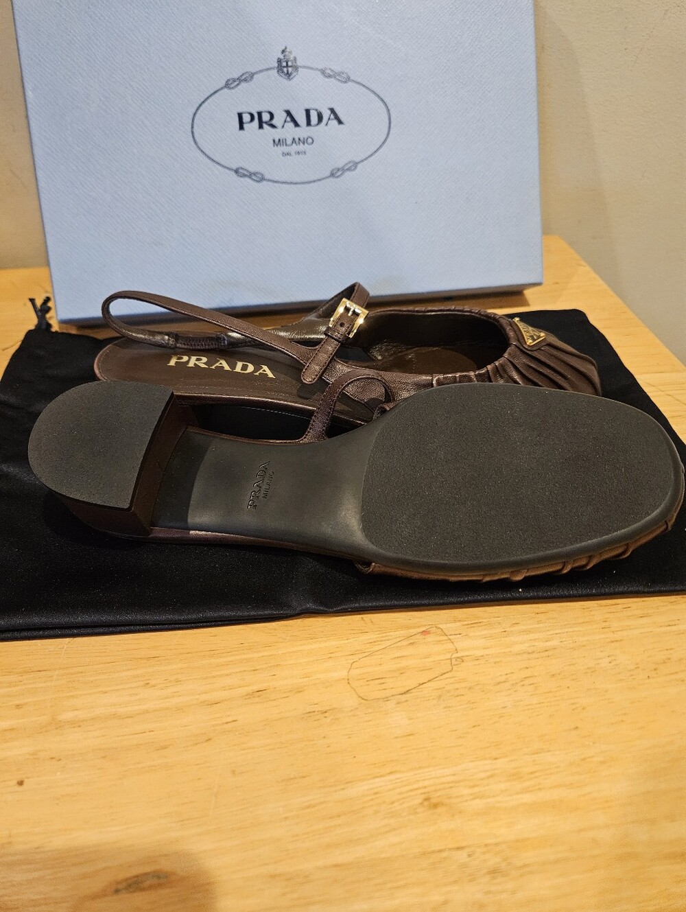 Prada Brown Leather Ruched Mary Jane Slingback Pump Size 39.5 - Picture 7 of 8